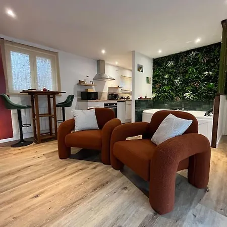 Holiday home Bali Breizh